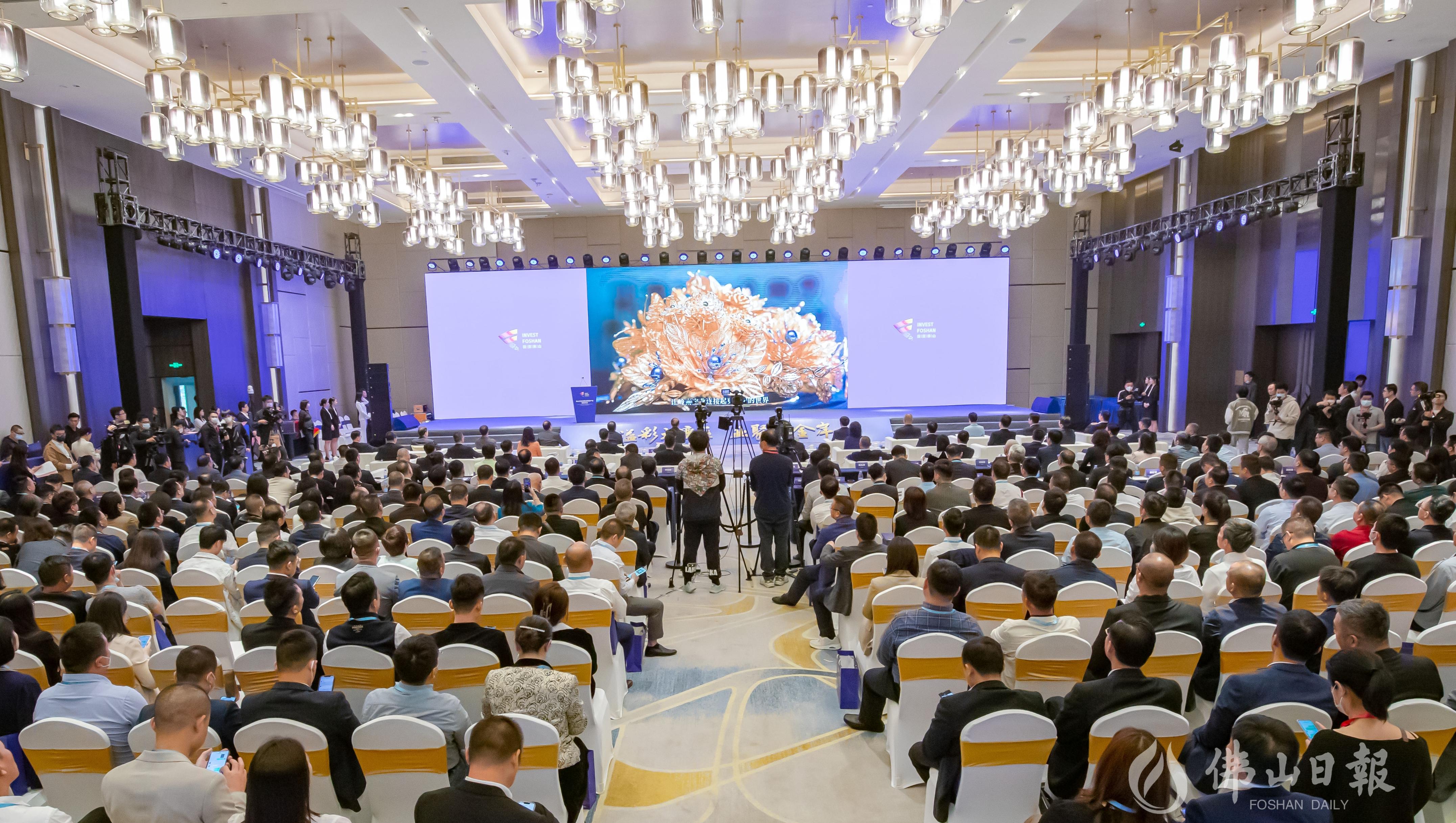 佛山黄金回收价最新动态，市场走势与影响因素分析