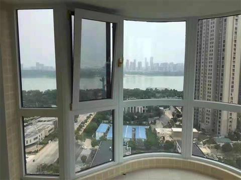 门窗最新型材，革新建筑外观与性能的关键要素
